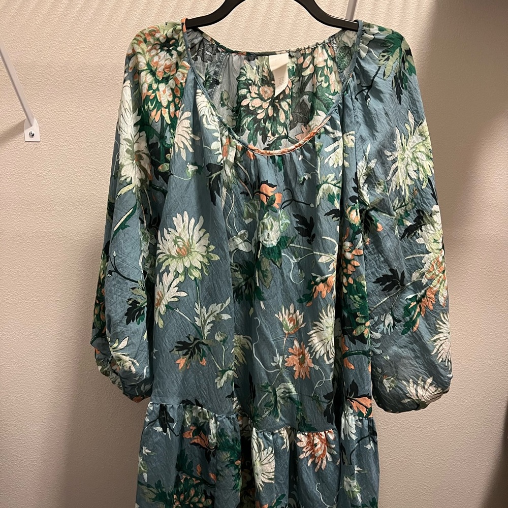 H&M dress green floral spring Easter scoop neck drop waist